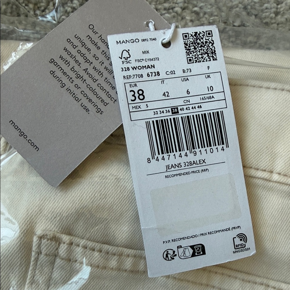 Mango Off-White Flared Cropped Jeans With pockets - Picture 4 of 6